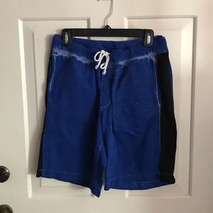 Men’s drawstring shorts